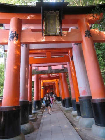 26_Fushimi_Inari_Taisha_40_b