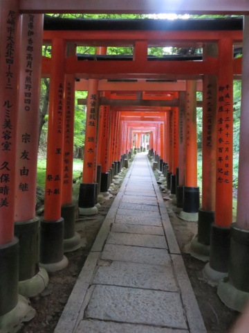 26_Fushimi_Inari_Taisha_97_b