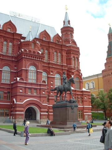 7RedPlace_MonumentZukow