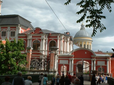 2042SanktPetersbourg_LarwaStAlexandreNewski