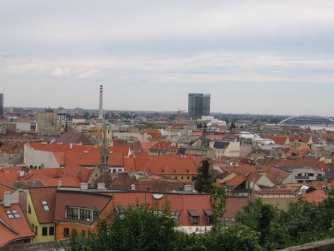 s_2Bratislava09