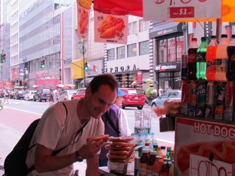 NYC_93_HotDog_34_Pierre